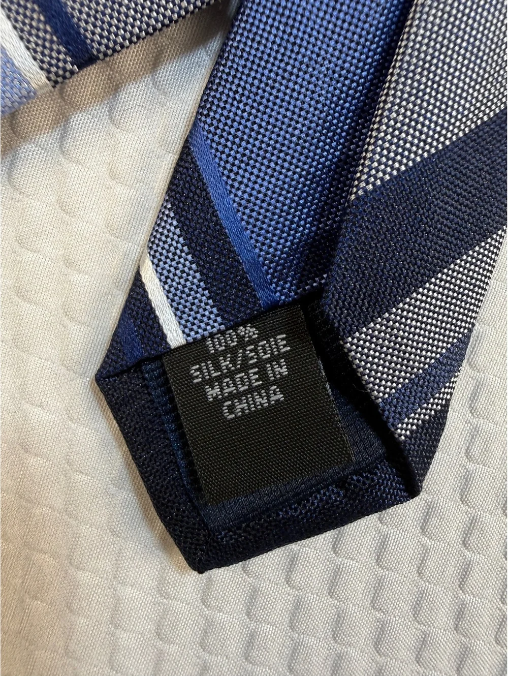 Michael Kors Mens 100% Silk Tie Blue Navy Plaid Necktie Preppy Business
